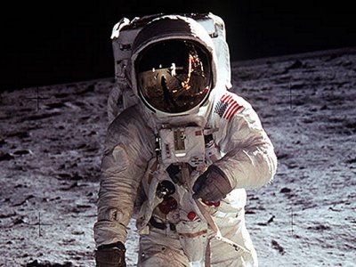 the Nevada desert was proving rather hot for Buzz Aldrin the Nevada desert was proving rather hot for Buzz Aldrin